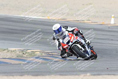 media/Oct-05-2025-CVMA (Sun) [[beeef4f201]]/Race 10-Formula Lightweight Twins Shootout/